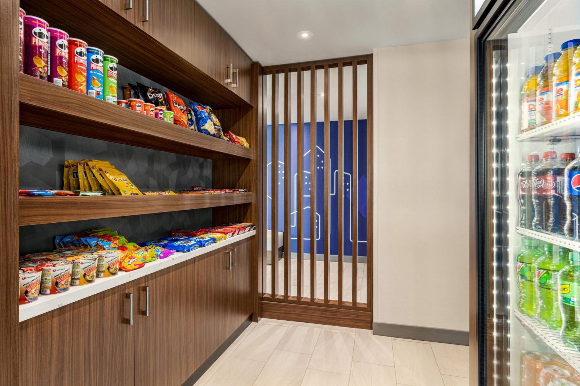 Holiday Inn Express - Strathroy By Ihg المظهر الخارجي الصورة