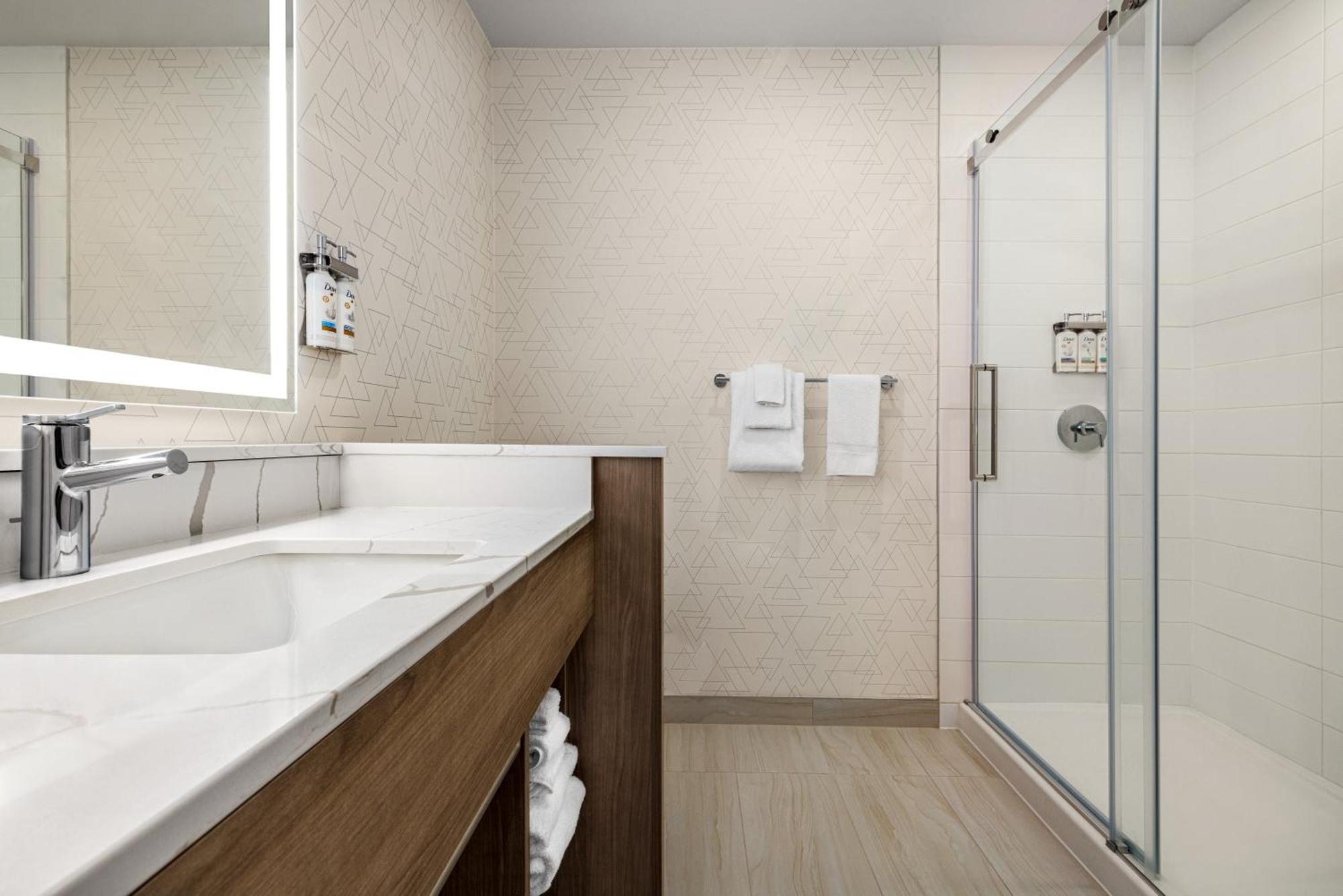 Holiday Inn Express - Strathroy By Ihg المظهر الخارجي الصورة